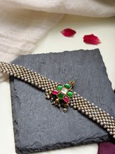 Load image into Gallery viewer, Kundan and pearl choker in silver 925
