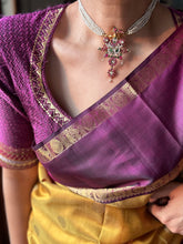 Load image into Gallery viewer, Festive kundan necklace with detachable pearls
