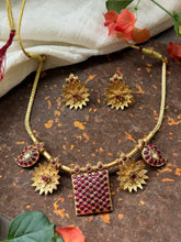 Load image into Gallery viewer, Classic timeless vintage style necklace and earrings 2
