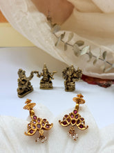 Load image into Gallery viewer, Silver 925 gold polish bugadi
