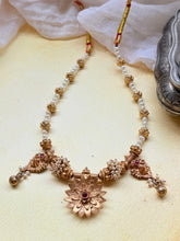 Load image into Gallery viewer, One of a kind pearl necklace
