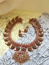 Load image into Gallery viewer, Statement mango necklace with earrings in silver 925 and gold polish
