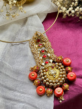 Load image into Gallery viewer, Statement vintage style nagru pendant with hasli
