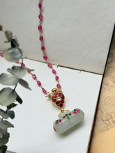 Load image into Gallery viewer, Dainty Inlay work necklace in natural aventurine and gemstones

