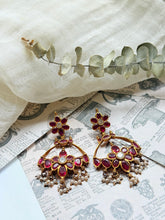 Load image into Gallery viewer, Vintage style statement earrings
