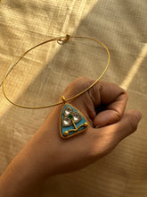 Load image into Gallery viewer, Dainty Inlay work neckpiece with hasli
