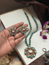 Load image into Gallery viewer, Statement Turquoise necklace set
