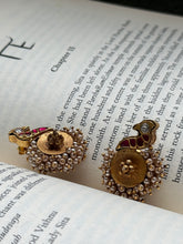 Load image into Gallery viewer, Vintage style statement earrings
