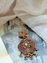 Load image into Gallery viewer, Gandaberunda statement pendant
