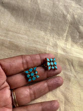 Load image into Gallery viewer, Turquoise  Earrings
