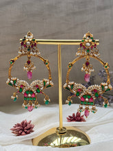 Load image into Gallery viewer, Nosering statement earrings
