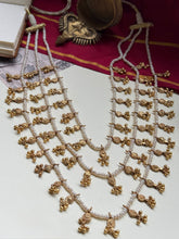 Load image into Gallery viewer, Statement multilayer pearl necklace
