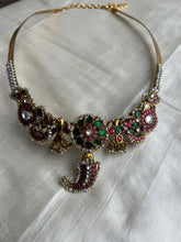 Load image into Gallery viewer, 92.5 gold polish Silver hasli with kundan work and pearls 5
