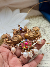 Load image into Gallery viewer, Vintage style statement pendant
