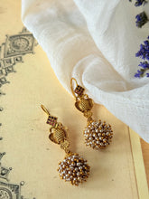 Load image into Gallery viewer, Vintage style statement earrings in sliver 925 in gold polish
