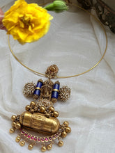 Load image into Gallery viewer, Statement vintage 925gold polish pendant
