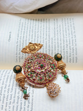 Load image into Gallery viewer, Rakodi statement pendant in silver 925 and gold polish
