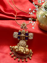 Load image into Gallery viewer, Statement vintage 925gold polish pendant
