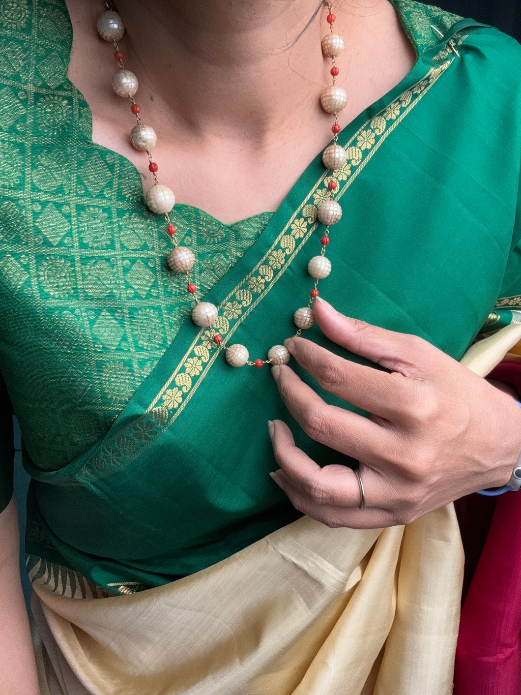 Statement coral & pearl neckpiece