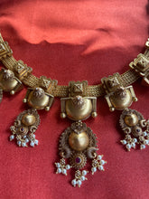 Load image into Gallery viewer, Statement vintage 925gold polish necklace
