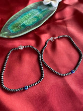 Load image into Gallery viewer, Silver evil eye anklet
