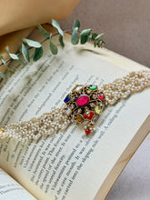 Load image into Gallery viewer, Statement navratna pearl choker

