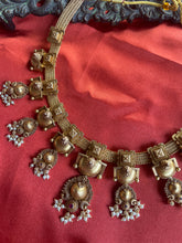 Load image into Gallery viewer, Statement vintage 925gold polish necklace
