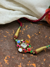 Load image into Gallery viewer, Kundan choker with adjustable thread work
