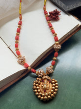 Load image into Gallery viewer, Statement vintage nagaru &amp; coral necklace
