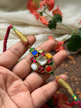 Load image into Gallery viewer, Kundan choker with adjustable thread work
