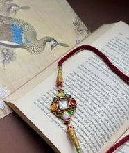 Load image into Gallery viewer, Kundan choker with adjustable thread work
