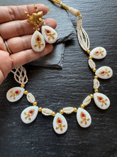 Load image into Gallery viewer, Mother of pearl necklace set with pearls &amp; silver 925
