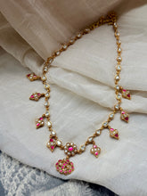 Load image into Gallery viewer, Kundan necklace in silver 925 and gold polish
