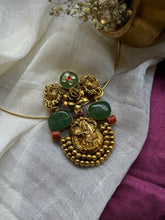 Load image into Gallery viewer, Statement vintage style nagru pendant with hasli
