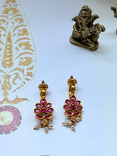 Load image into Gallery viewer, Silver 925 gold polish bugadi
