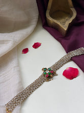 Load image into Gallery viewer, Kundan and pearl choker in silver 925
