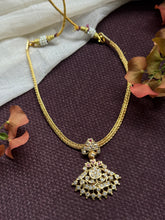 Load image into Gallery viewer, Antique gold polish classic adigai necklace
