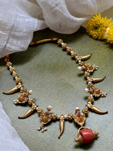 Load image into Gallery viewer, Silver &amp; pearl necklace
