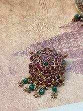 Load image into Gallery viewer, One of a kind rakodi pendant in silver 925 and gold polish
