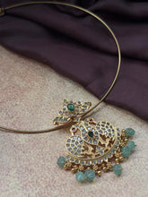 Load image into Gallery viewer, Vintage style pendant and earring  set with cut stones

