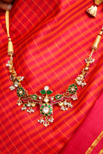 Load image into Gallery viewer, Statement kundan neckpiece 2
