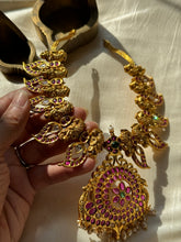 Load image into Gallery viewer, Antique gold polish classic mango necklace (statement piece)
