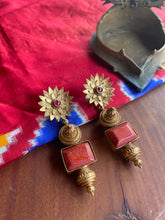 Load image into Gallery viewer, Silver 925 gold polish vintage coral earrings

