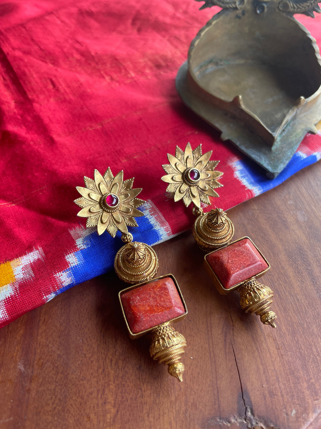 Silver 925 gold polish vintage coral earrings
