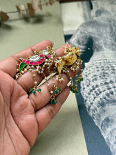 Load image into Gallery viewer, Gold polish silver 925 earrings
