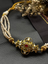 Load image into Gallery viewer, One of a kind silver kundan choker
