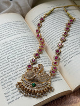 Load image into Gallery viewer, Vintage style swan necklace with cut stones
