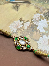 Load image into Gallery viewer, Kundan choker with adjustable thread work
