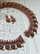 Load image into Gallery viewer, Statement mango necklace with earrings in silver 925 and gold polish
