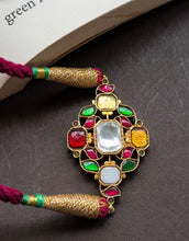 Load image into Gallery viewer, Kundan choker with adjustable thread work
